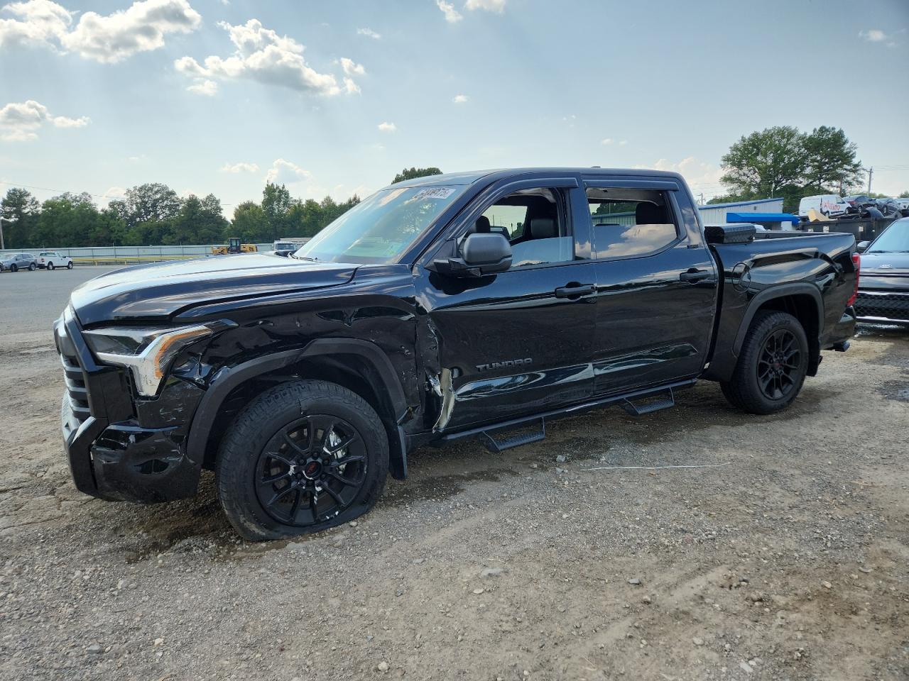 TOYOTA TUNDRA CREWMAX SR