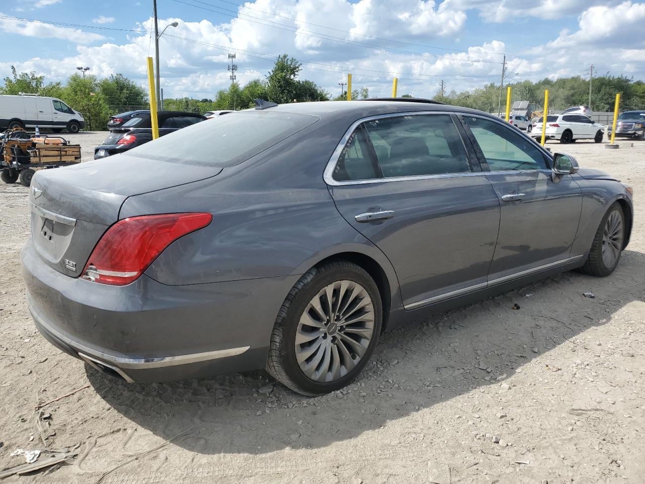 GENESIS G90 PREMIUM