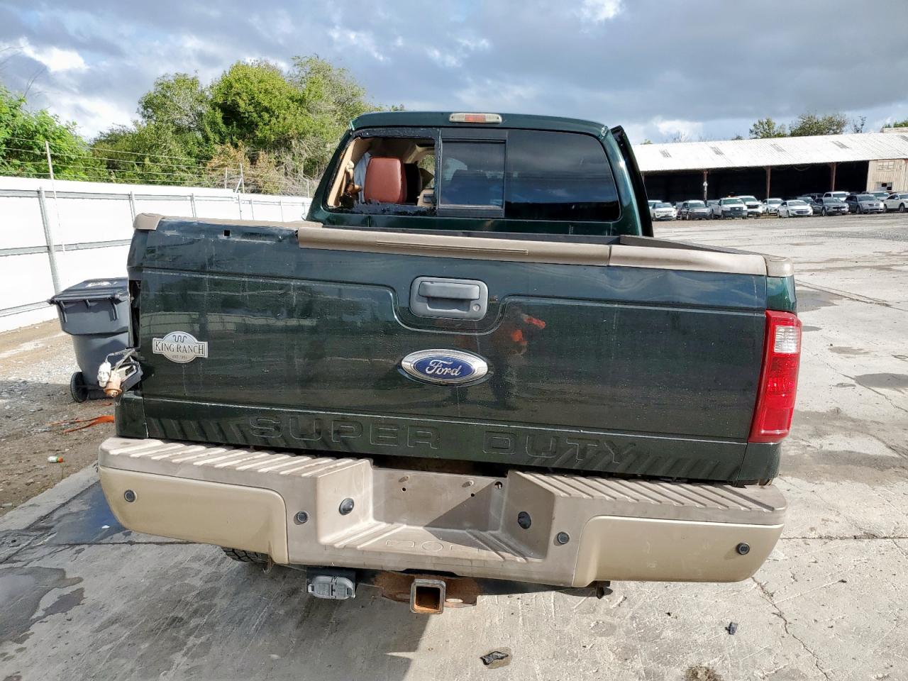 FORD F-250 SUPER DUTY