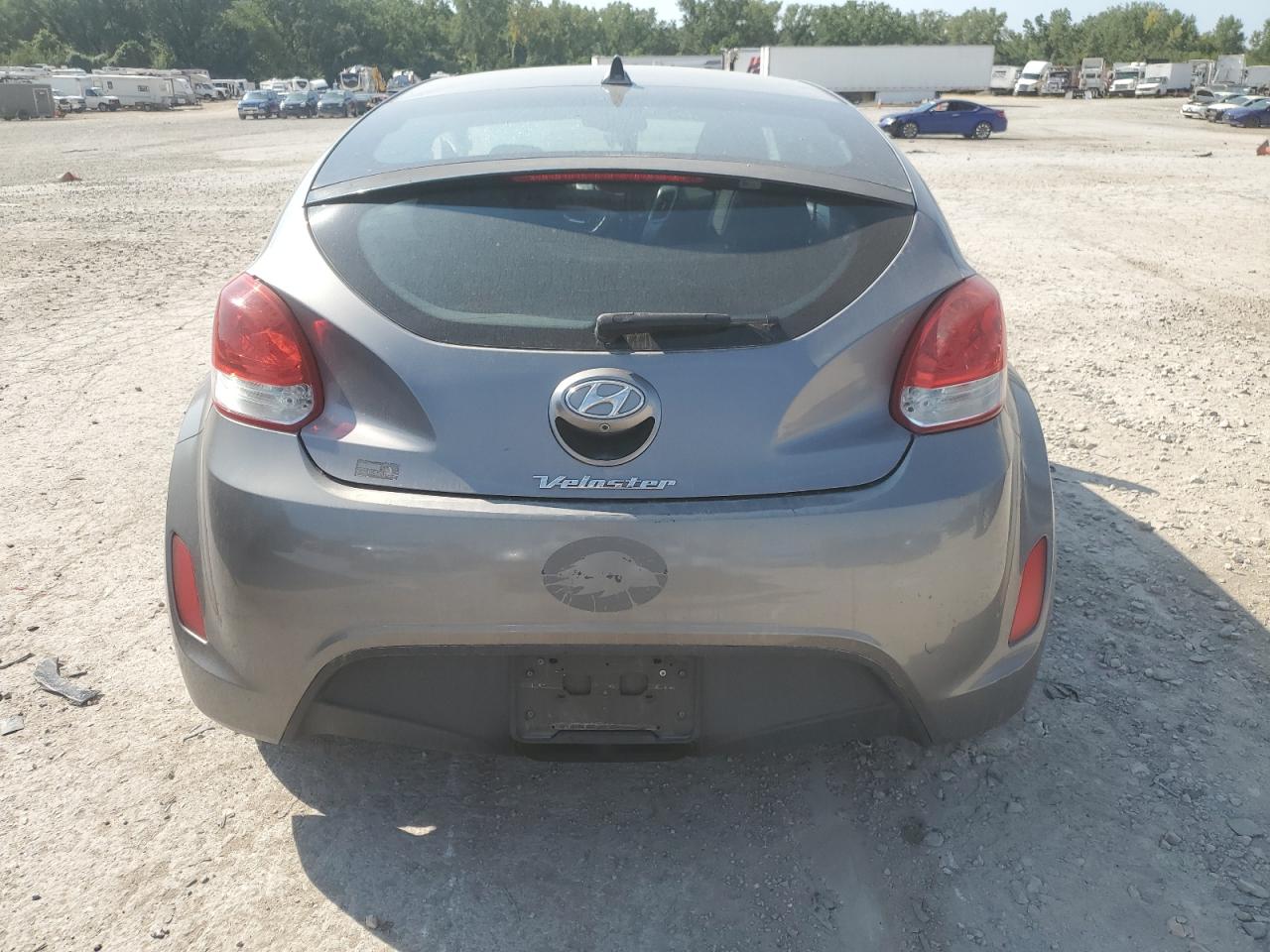 HYUNDAI VELOSTER