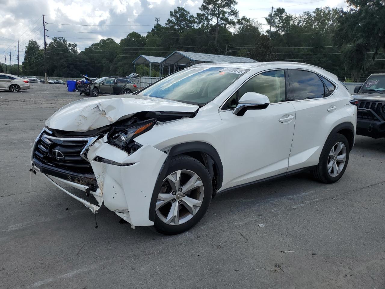 LEXUS NX 200T BASE