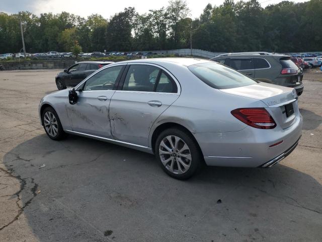 2019 MERCEDES-BENZ E 300 4MAT WDDZF4KB7KA568163