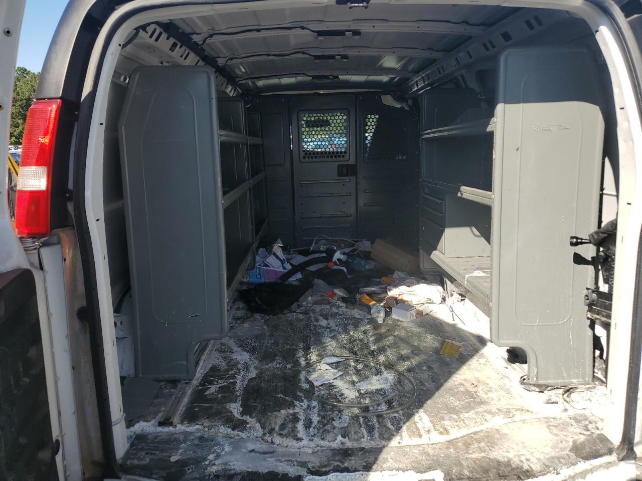 CHEVROLET EXPRESS G2500