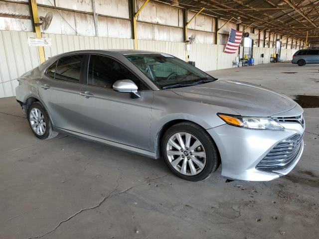 2018 TOYOTA CAMRY L 4T1B11HK2JU089741