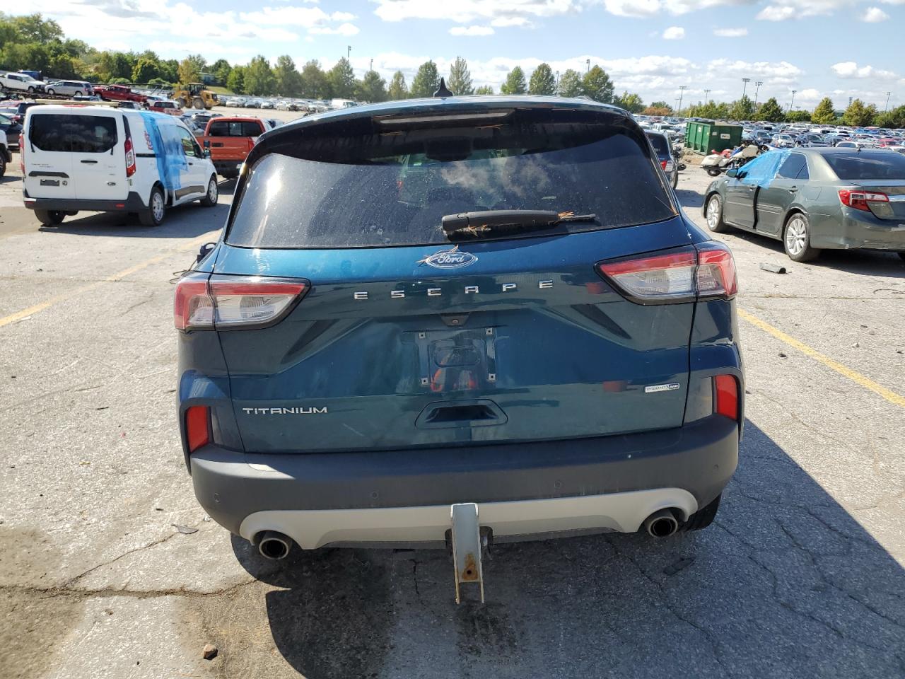 FORD ESCAPE TITANIUM