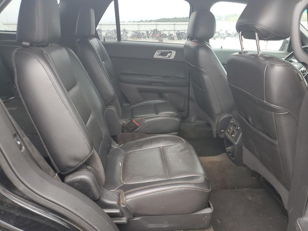 FORD EXPLORER LIMITED