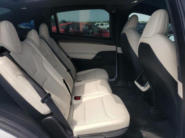 2022 TESLA MODEL X 7SAXCDE56NF363917