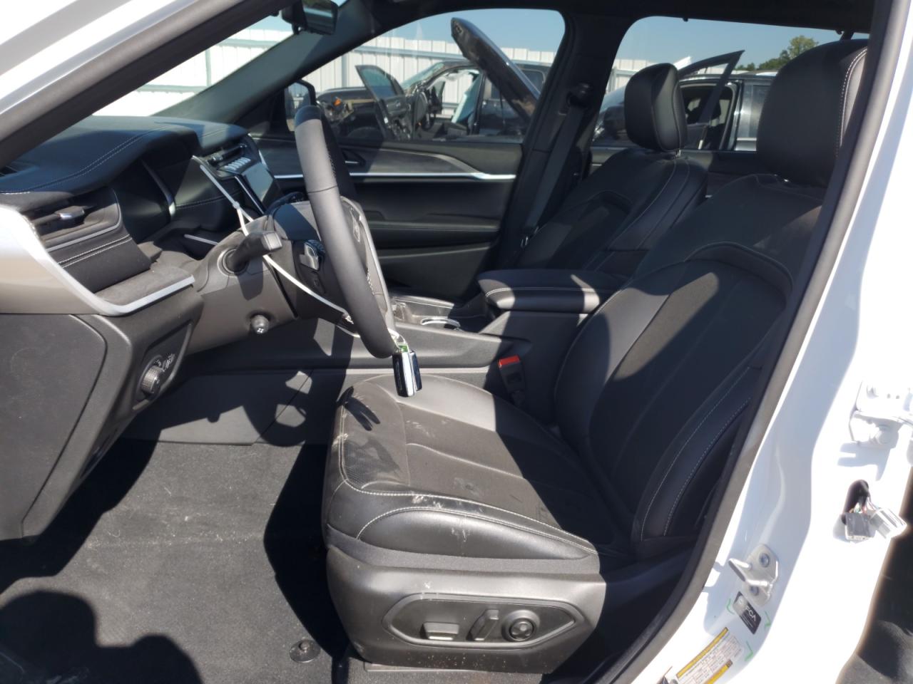 JEEP GRAND CHEROKEE L LIMITED