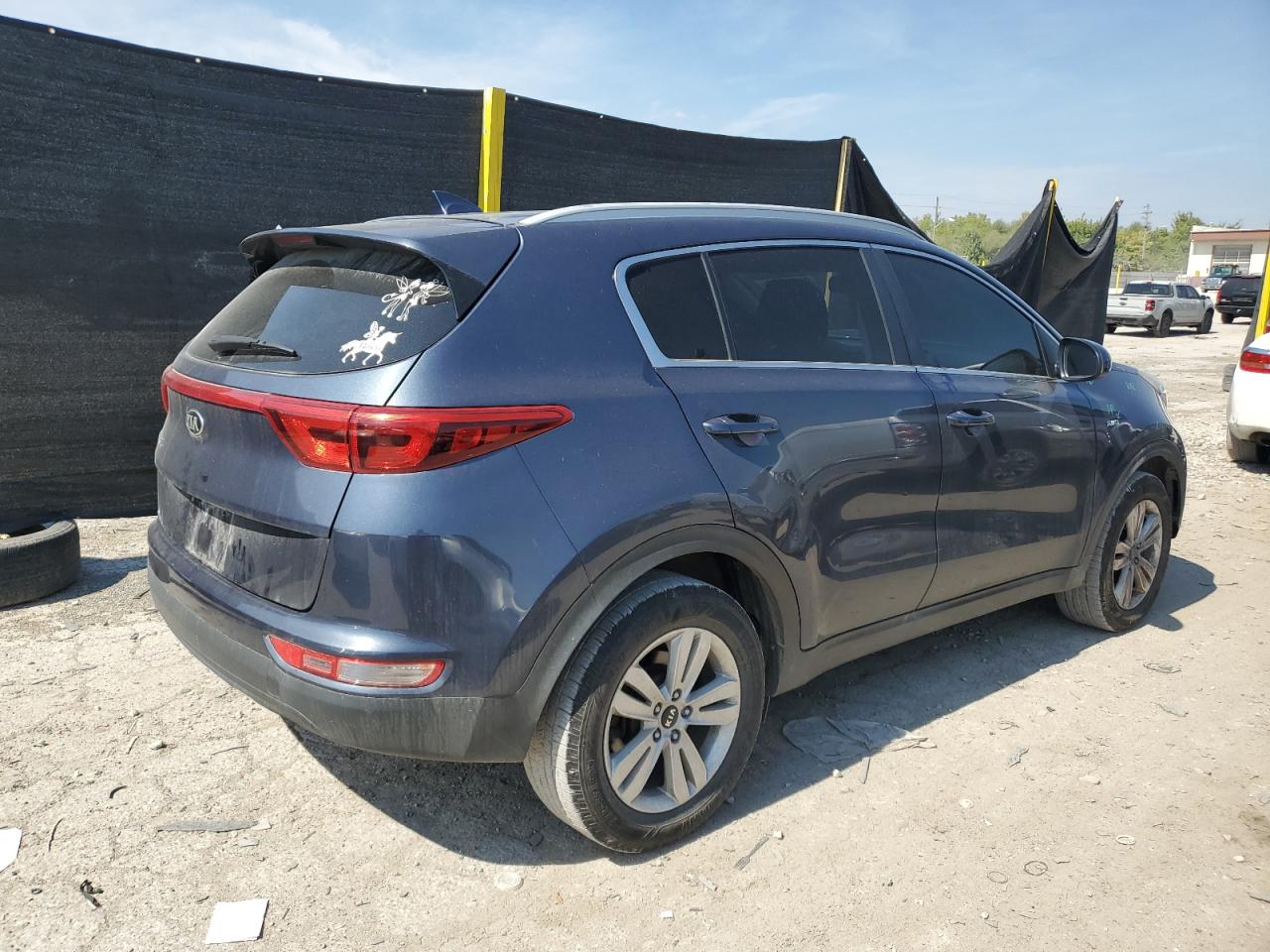 KIA SPORTAGE LX