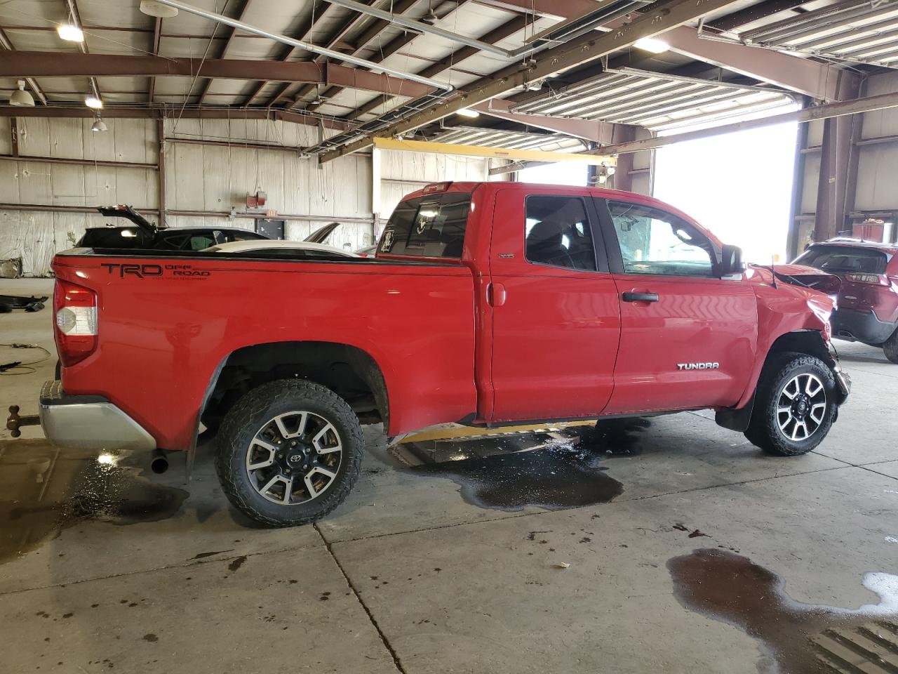 TOYOTA TUNDRA DOUBLE CAB SR