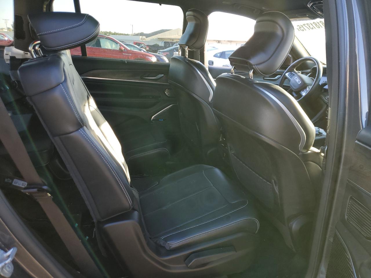 JEEP GRAND CHEROKEE L OVERLAND