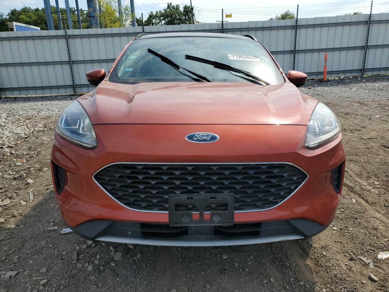 FORD ESCAPE SE