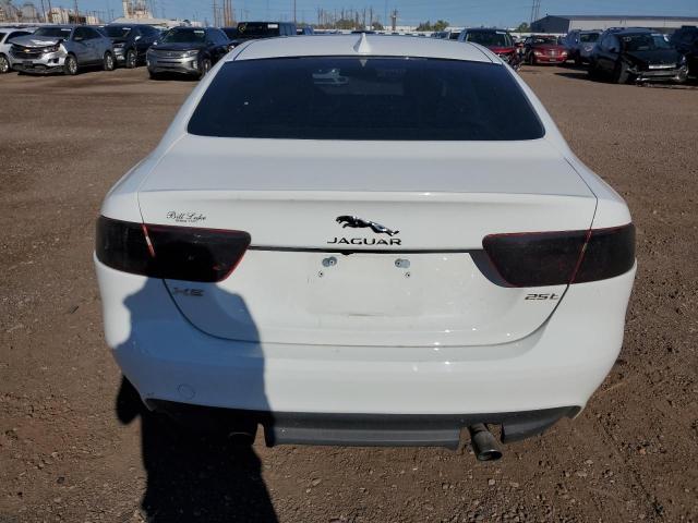 2018 JAGUAR XE PREMIUM SAJAD4FX7JCP20093