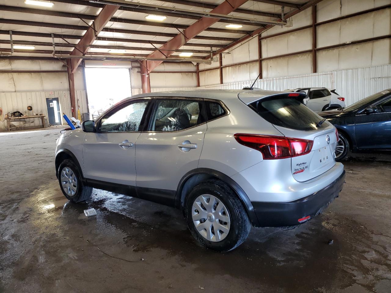 NISSAN ROGUE SPORT S