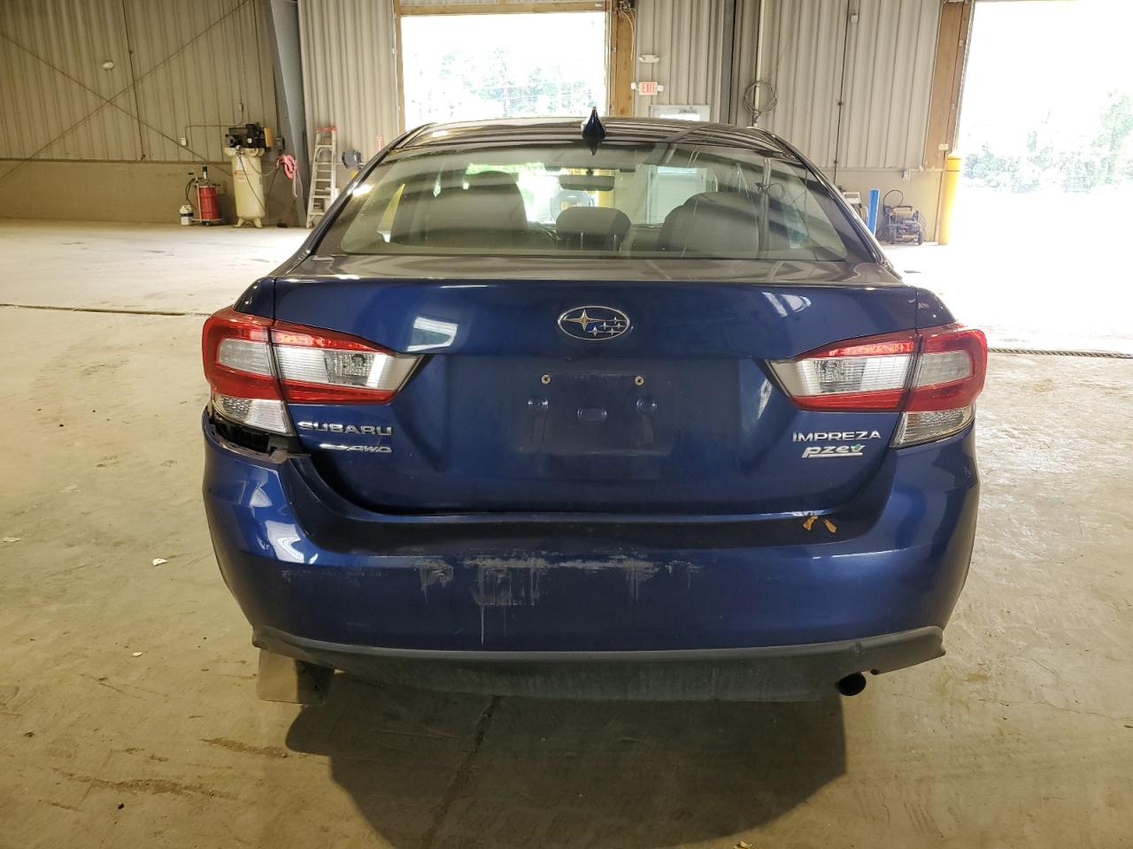 SUBARU IMPREZA PREMIUM PLUS