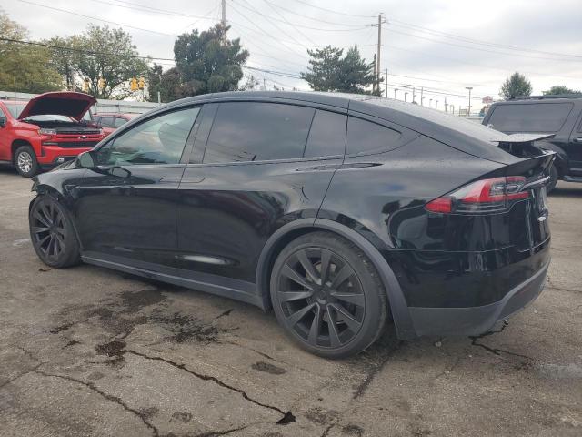 2022 TESLA MODEL X 7SAXCBE62NF333195