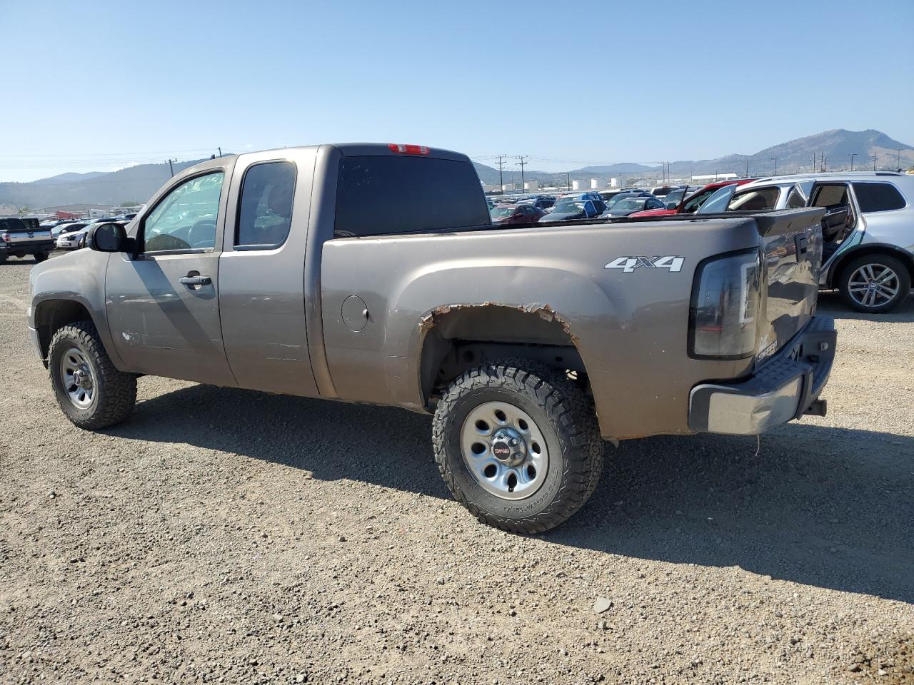 GMC SIERRA 1500 K1500 SL