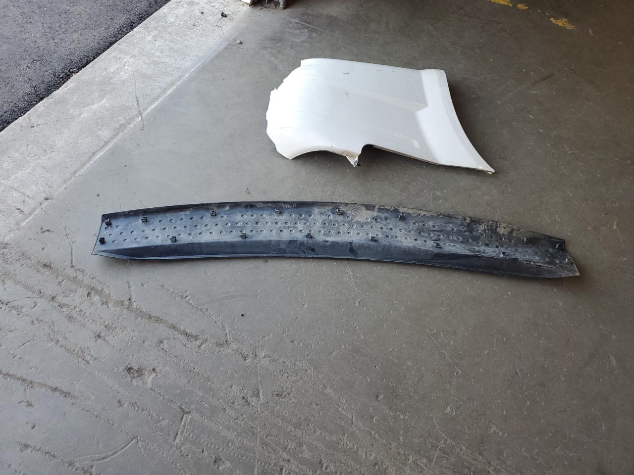 CHRYSLER TOWN & COUNTRY TOURING