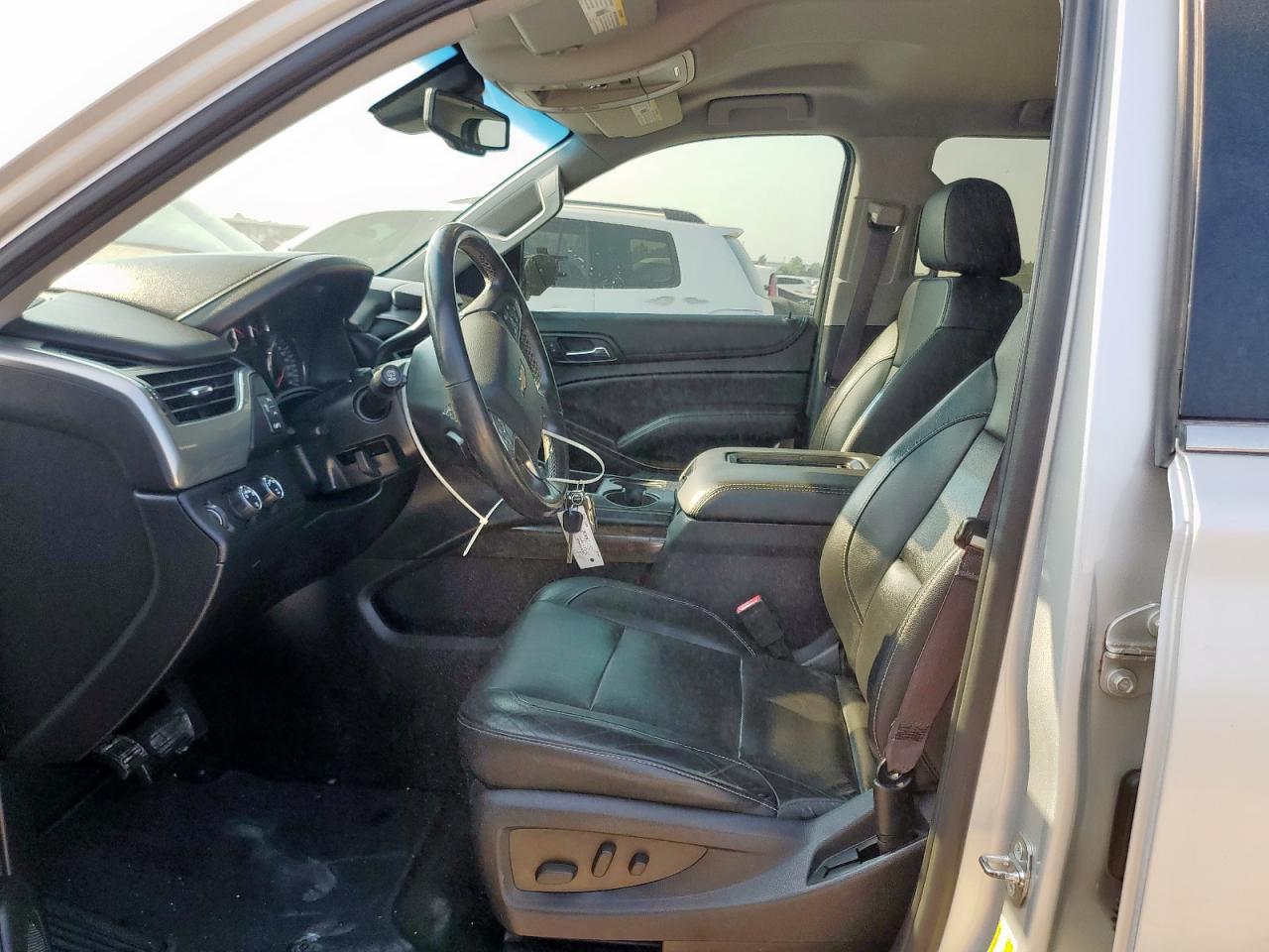 CHEVROLET SUBURBAN K1500 LT