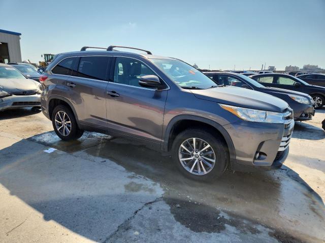 2018 TOYOTA HIGHLANDER - 5TDKZRFH7JS530870
