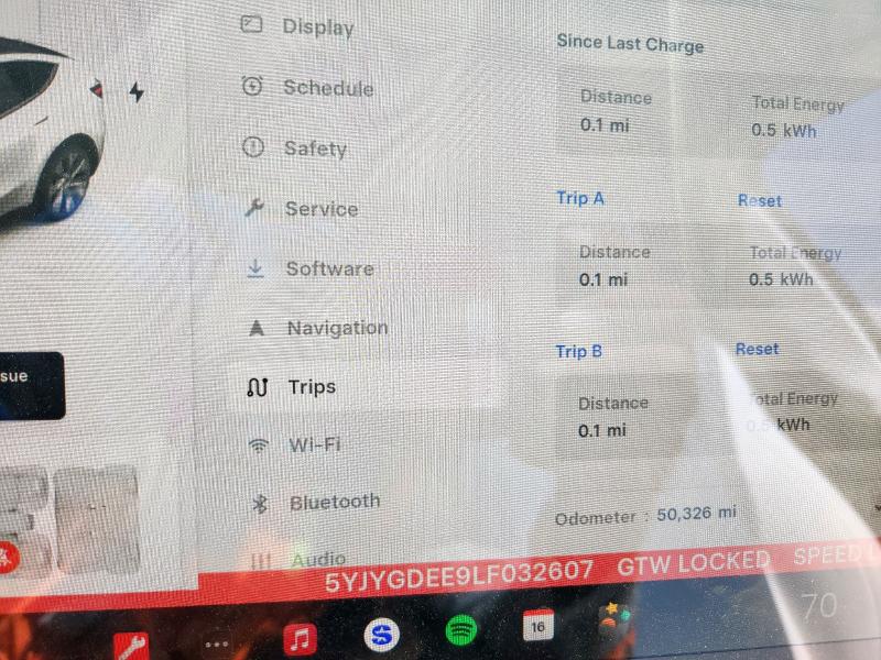 2020 TESLA MODEL Y 5YJYGDEE9LF032607