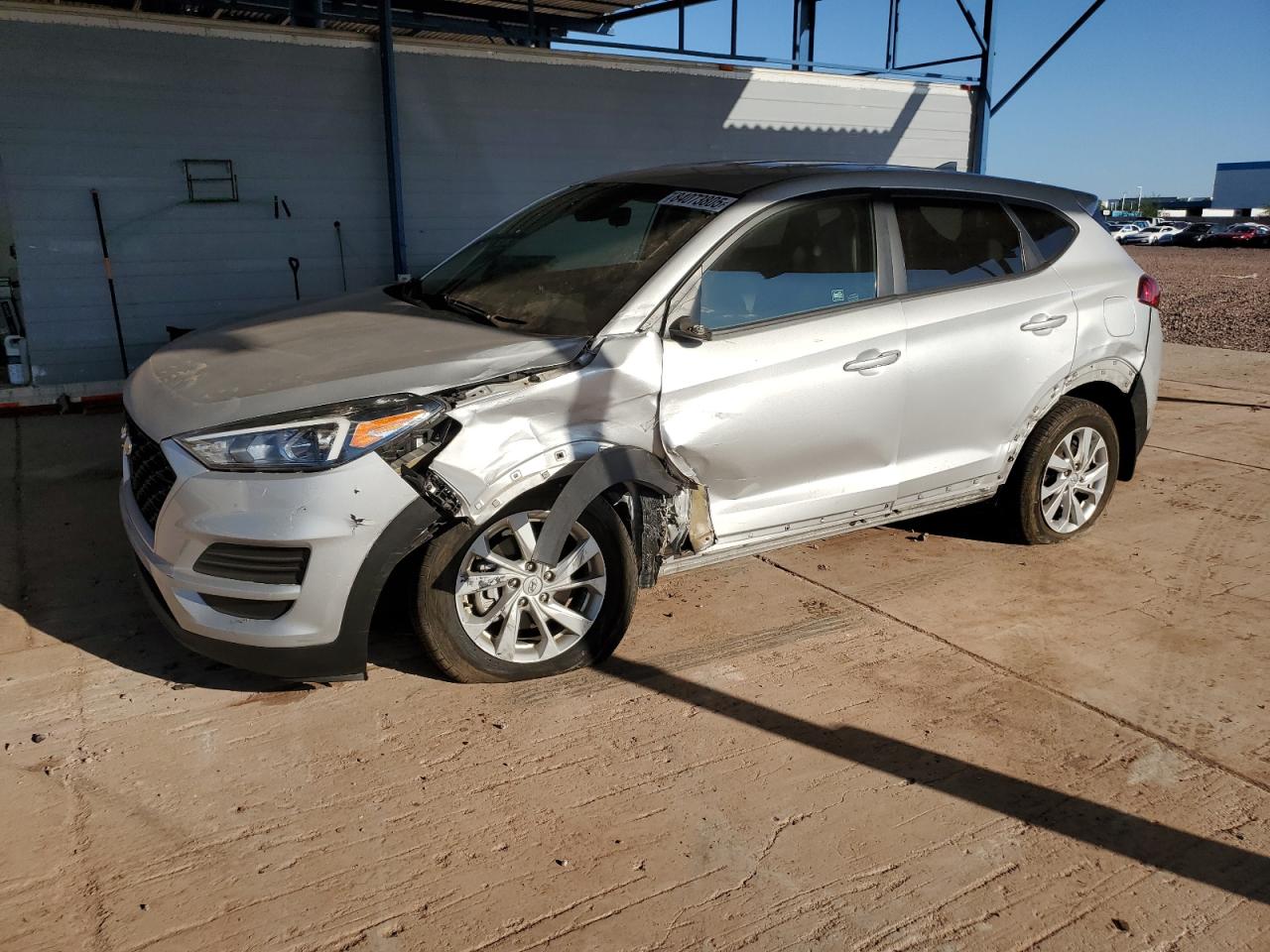  Salvage Hyundai TUCSON