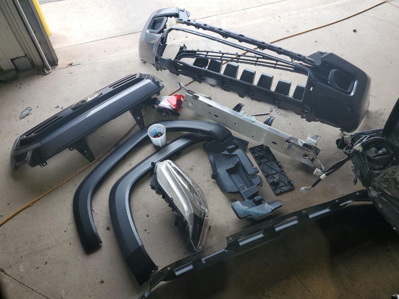 Lot #3315961109 2020 TOYOTA TACOMA ACC