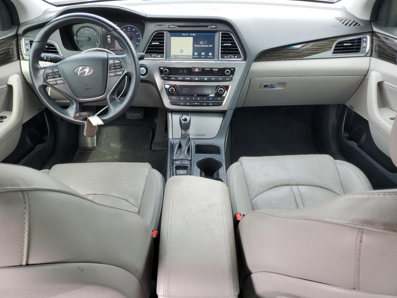 HYUNDAI SONATA SPORT