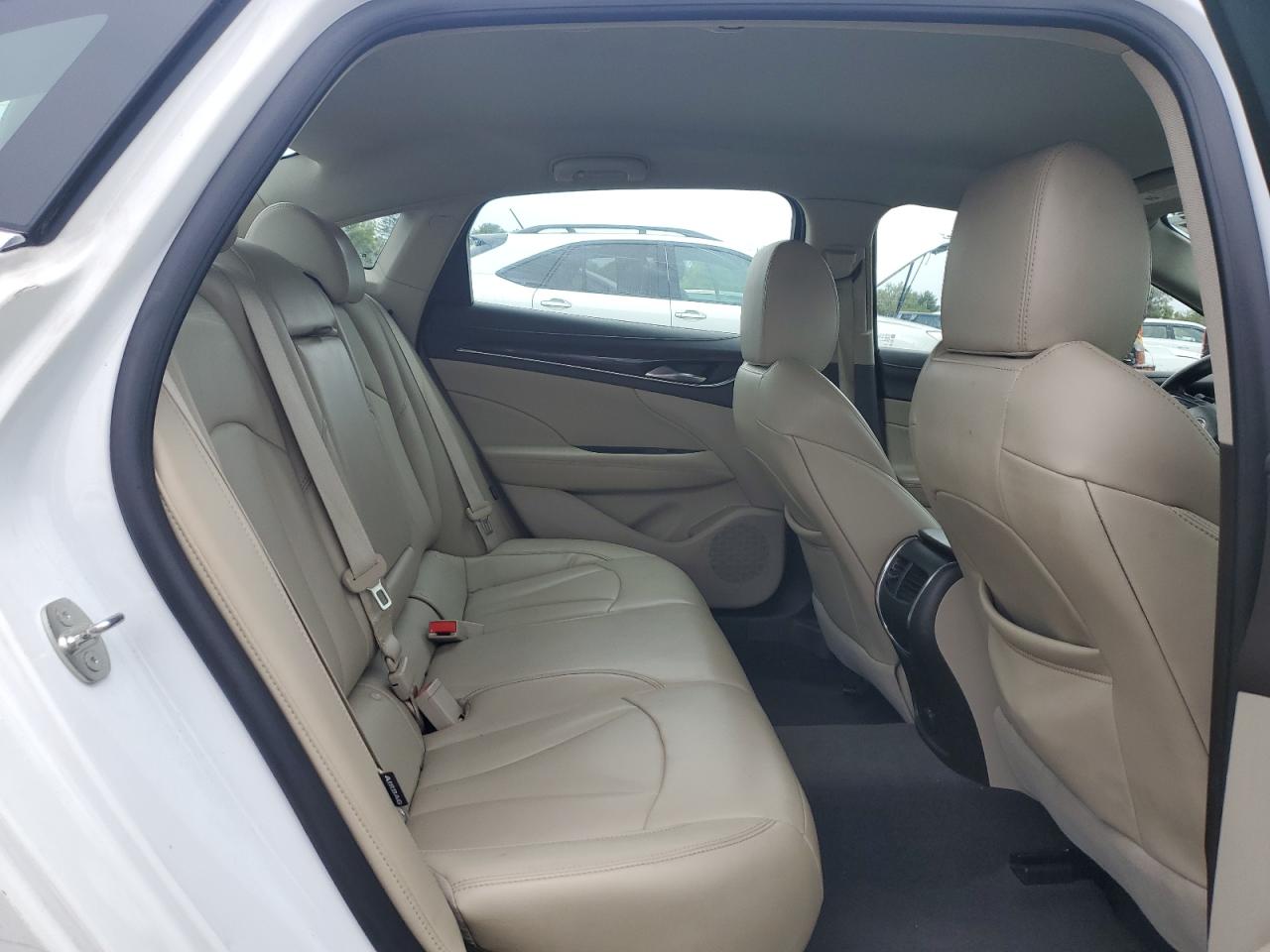 BUICK LACROSSE PREFERRED