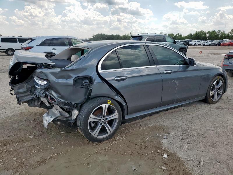 2018 MERCEDES-BENZ E 300 WDDZF4JB4JA384525