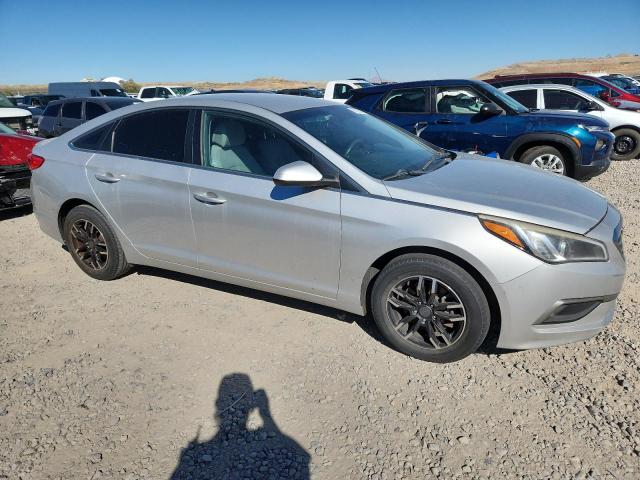 2016 HYUNDAI SONATA SE 5NPE24AFXGH317047