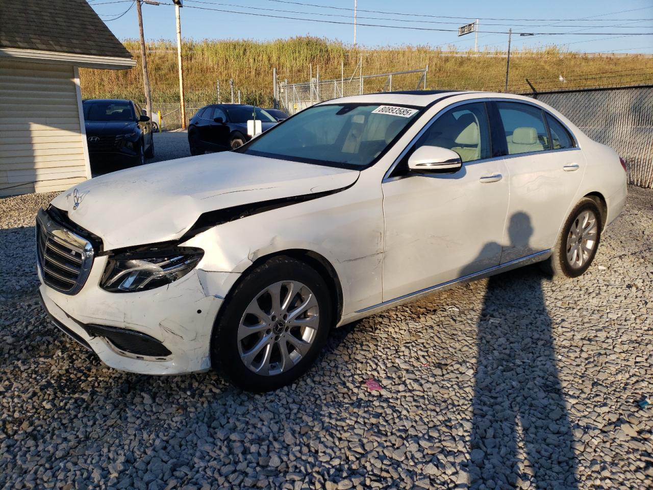 MERCEDES-BENZ E-CLASS 300