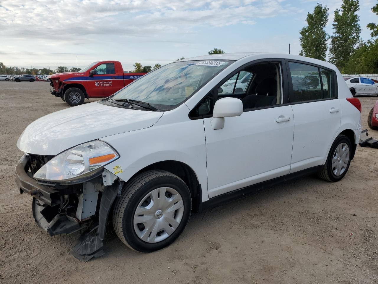 NISSAN VERSA S