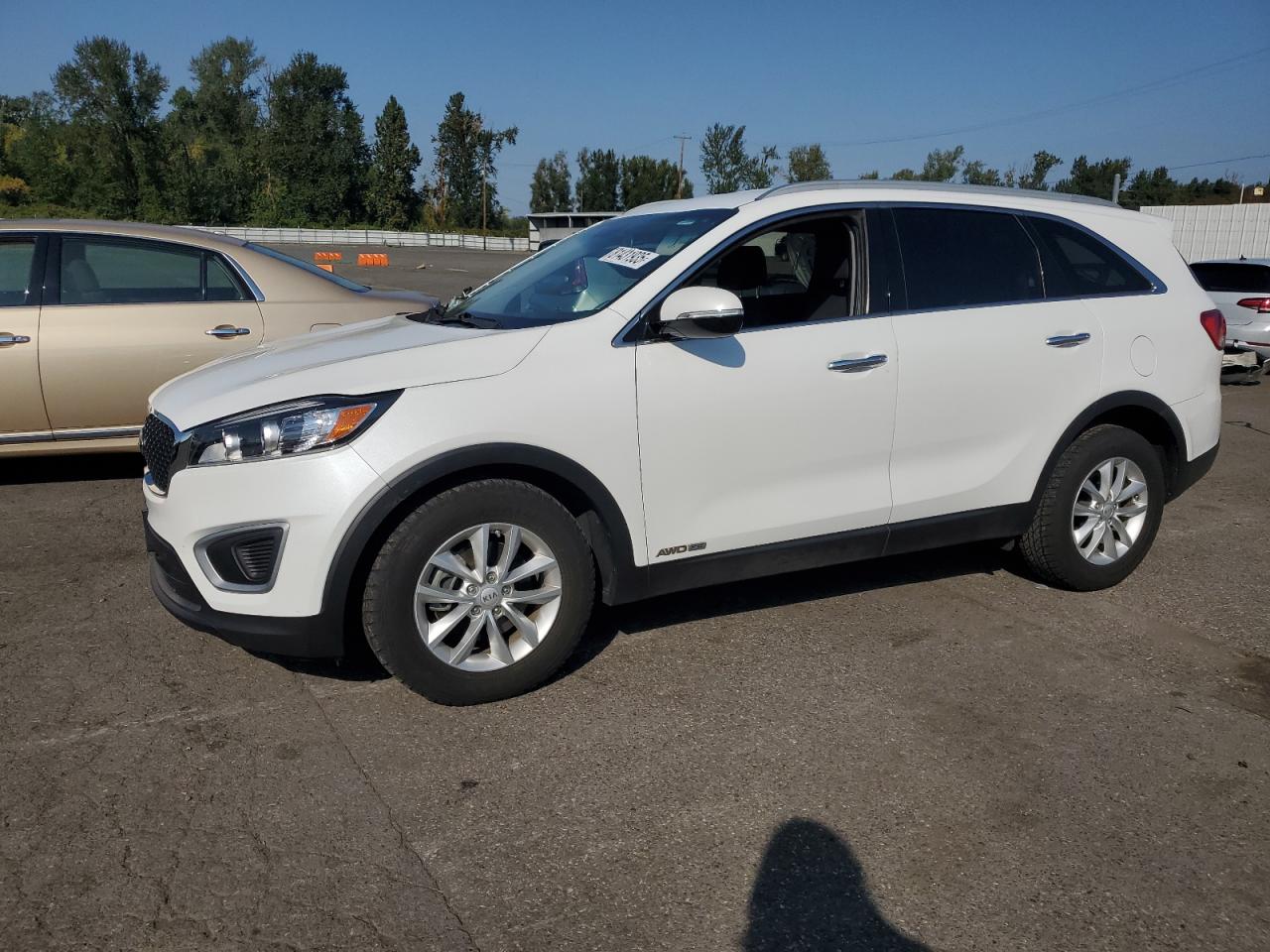KIA SORENTO LX