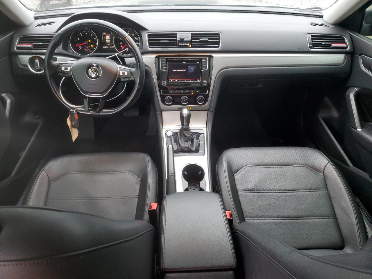 VOLKSWAGEN PASSAT WOLFSBURG