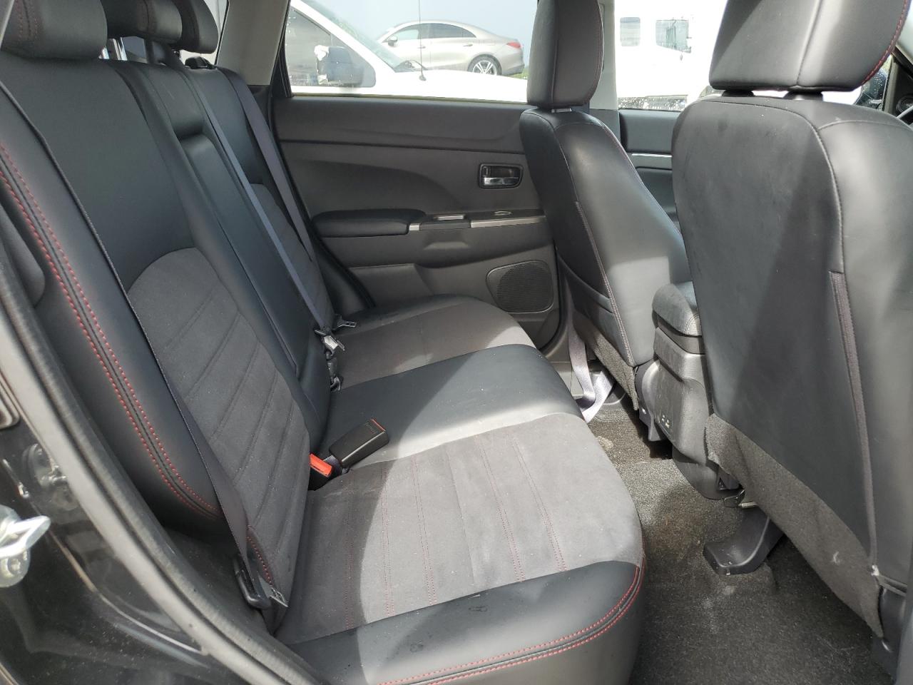 Lot #3302831891 2024 MITSUBISHI OUTLANDER