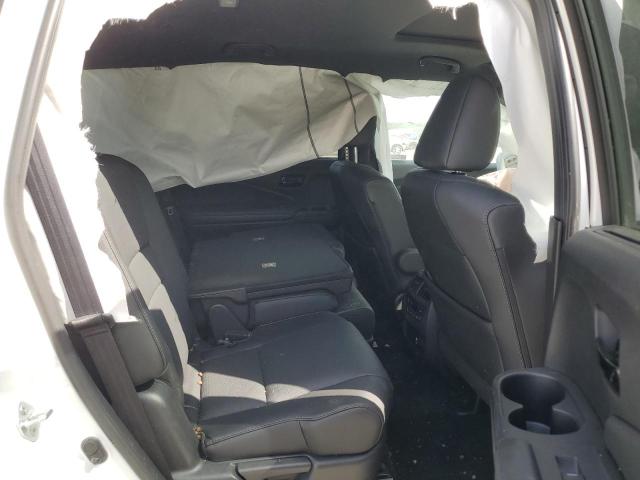 2022 HONDA PASSPORT E 5FNYF8H01NB015670