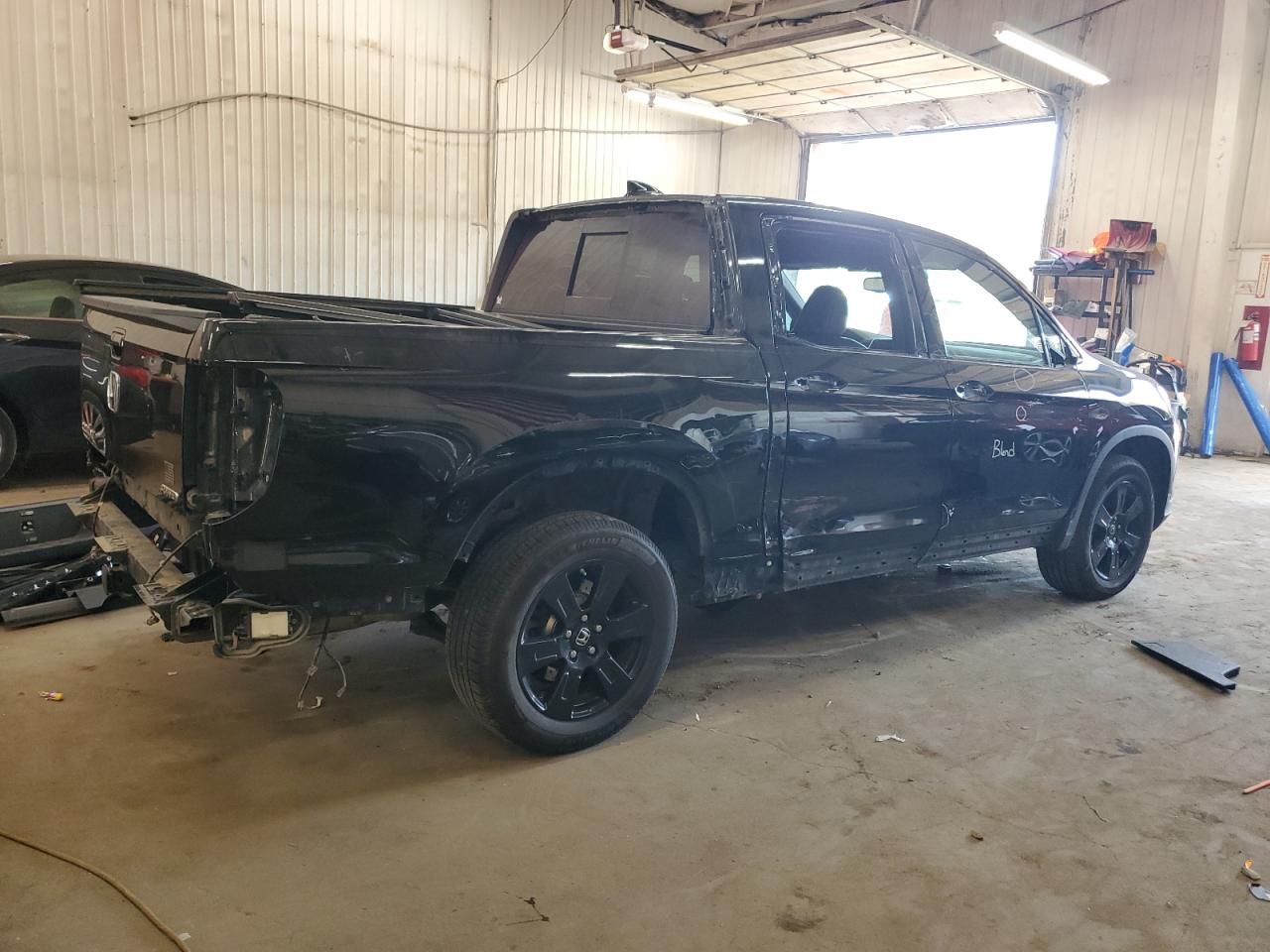 HONDA RIDGELINE BLACK EDITION