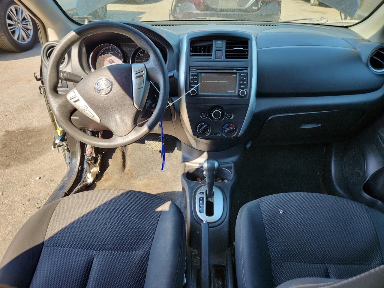 NISSAN VERSA S