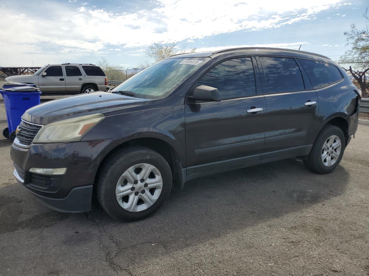 CHEVROLET TRAVERSE LS