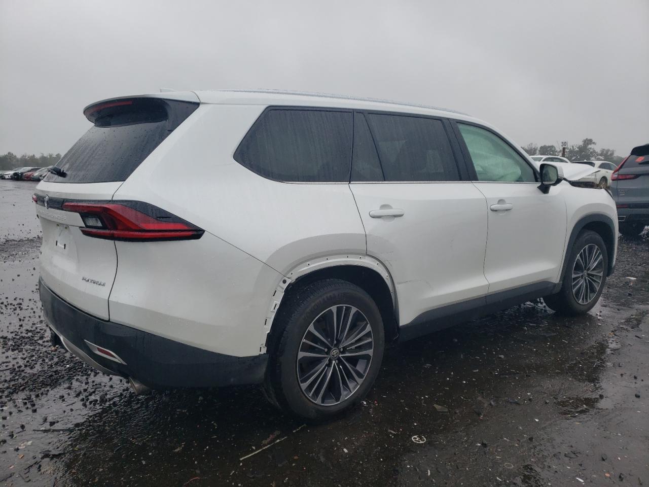 TOYOTA HIGHLANDER LIMITED