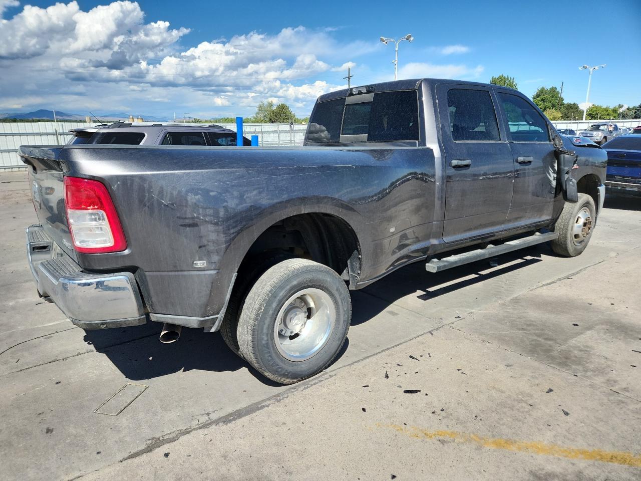 RAM 3500 TRADESMAN