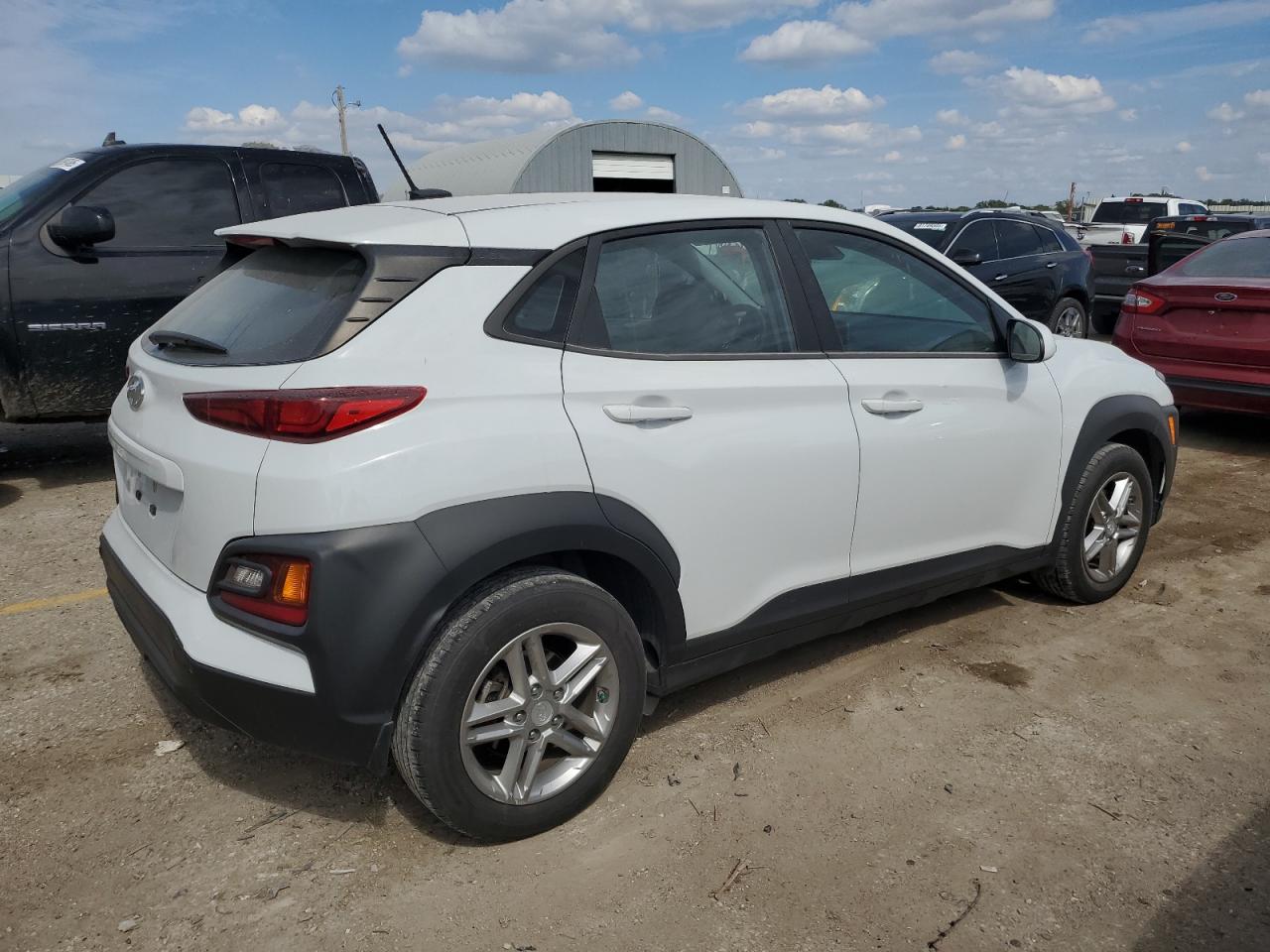 HYUNDAI KONA SE
