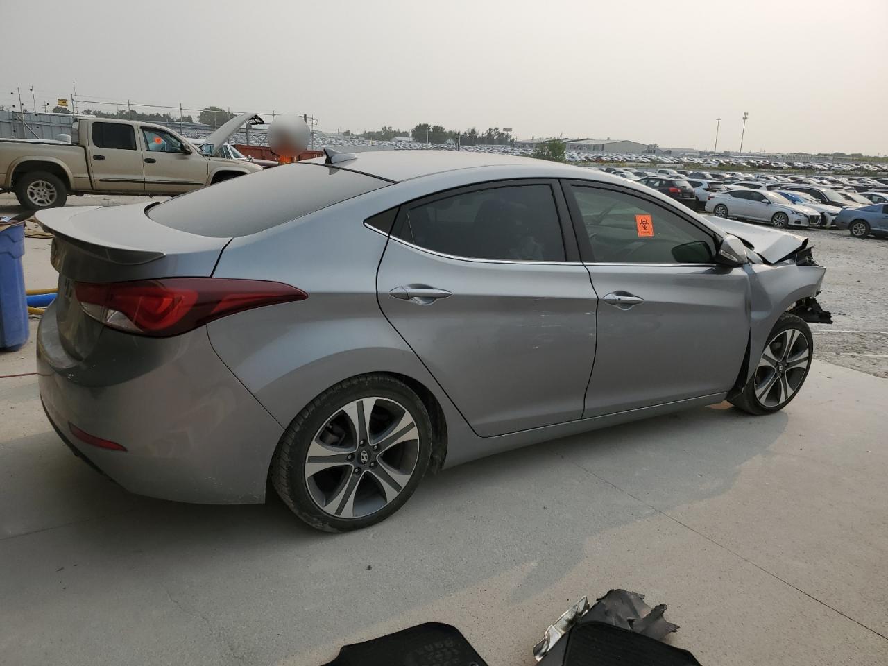 HYUNDAI ELANTRA SE