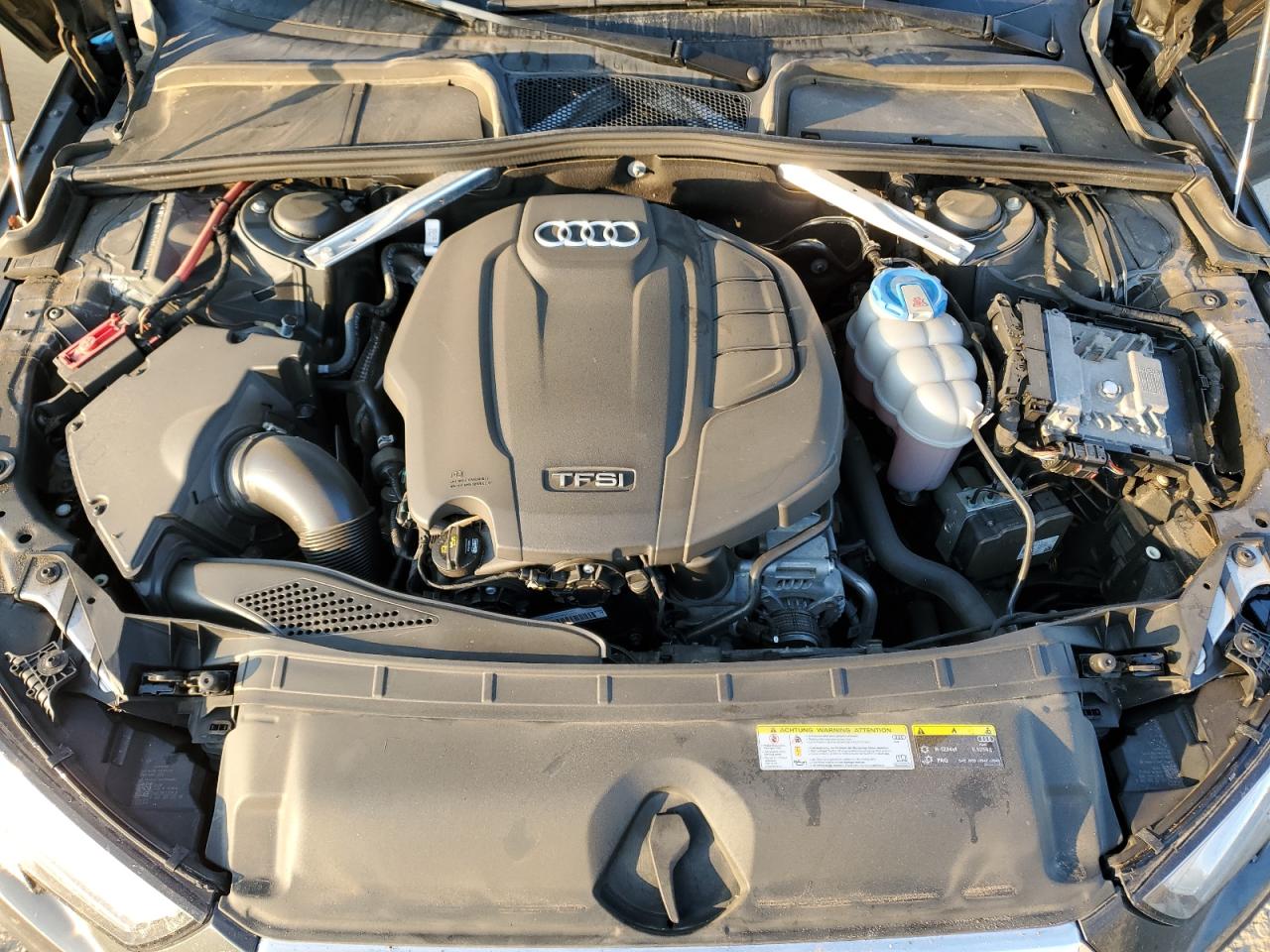 AUDI A4 PREMIUM PLUS