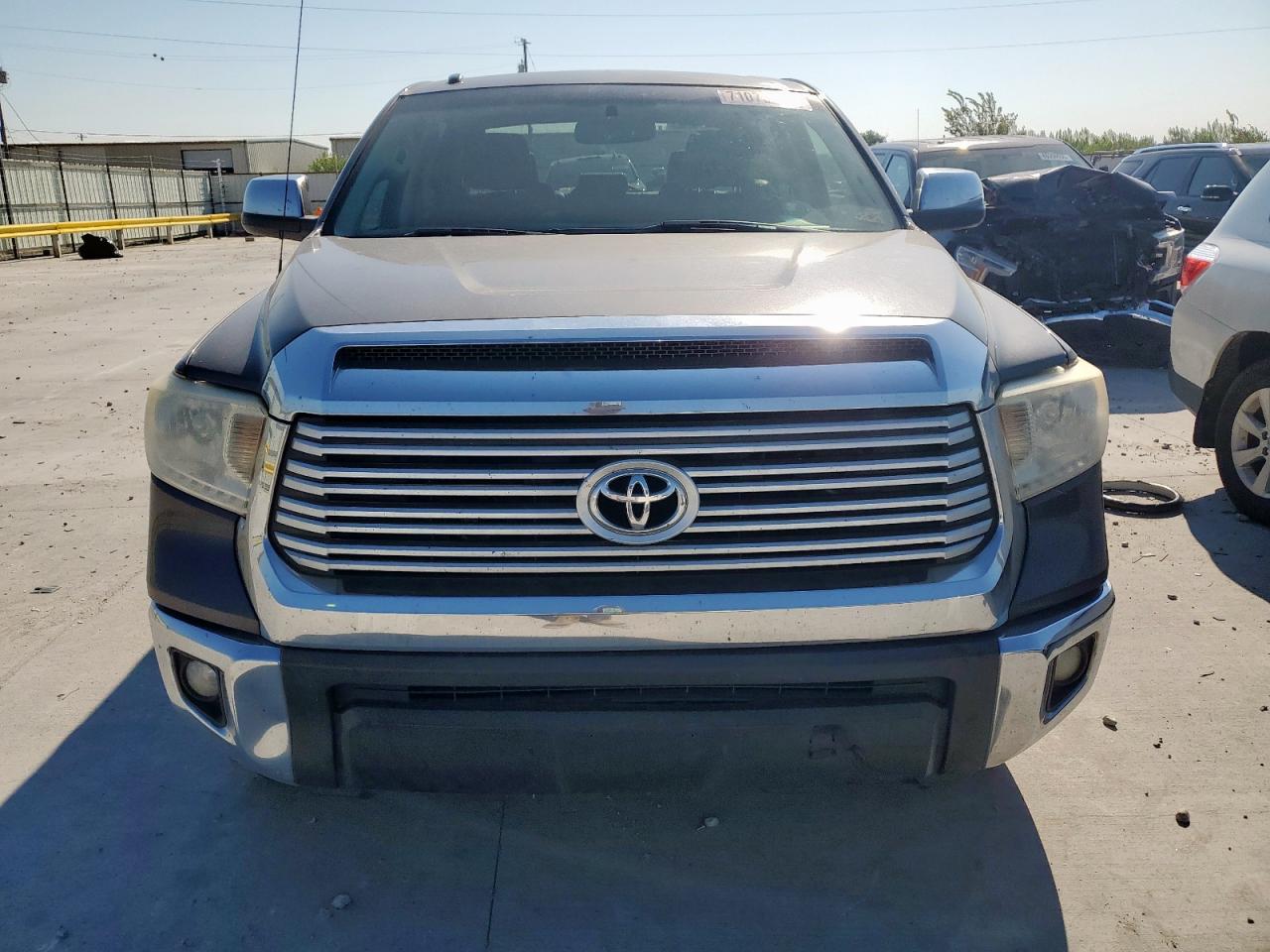 TOYOTA TUNDRA CREWMAX LIMITED