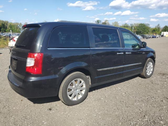 2015 CHRYSLER TOWN & COU 2C4RC1BG6FR602379