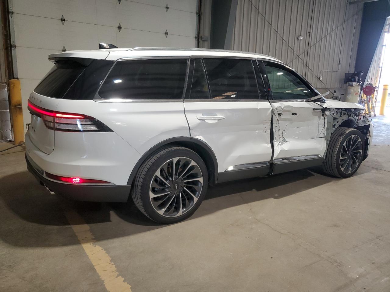 LINCOLN AVIATOR RESERVE