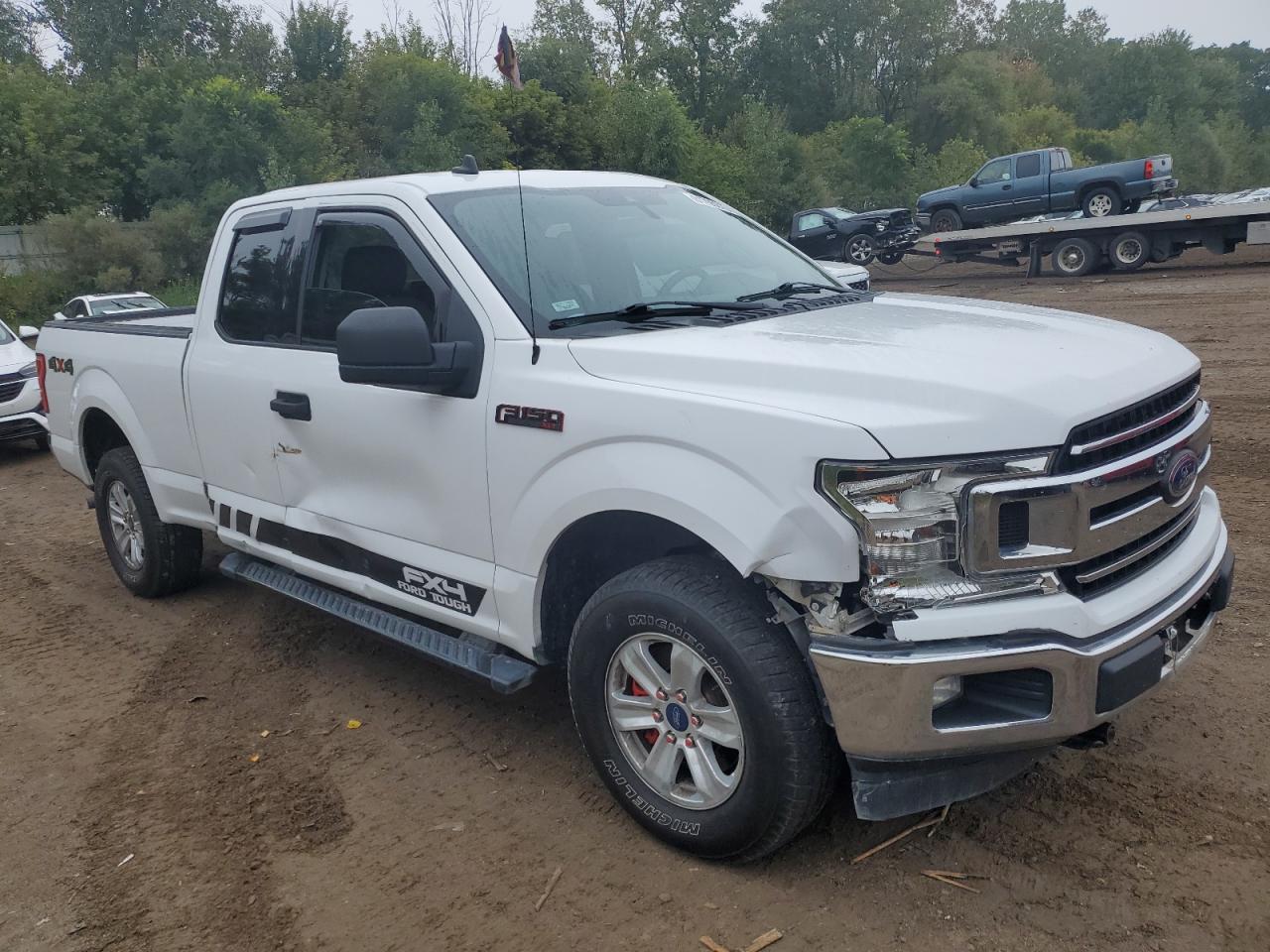FORD F-150 SUPER CAB