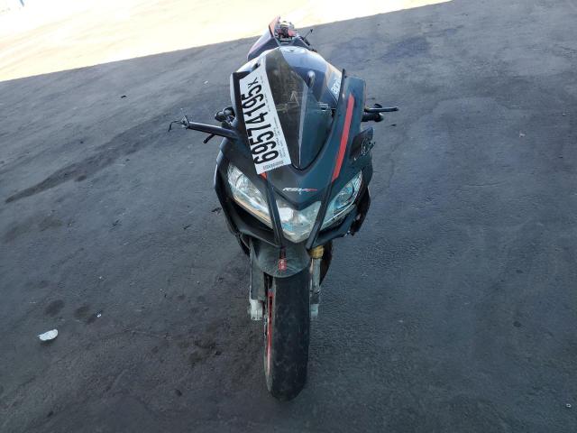 APRILIA RSV4 RF 2016 ZD4RKUB02GS000588 photo #3